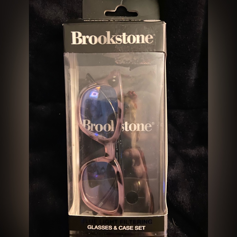 Brookstone Animal Print Computer Tinted Blue Light Filtering Glasses with Case